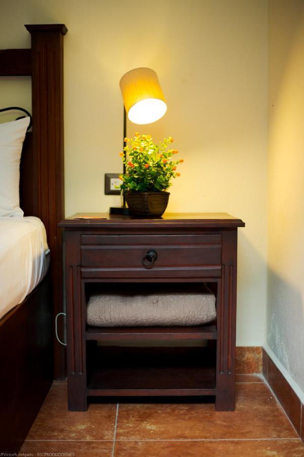 Hotel Quinta Maya Флорес Экстерьер фото